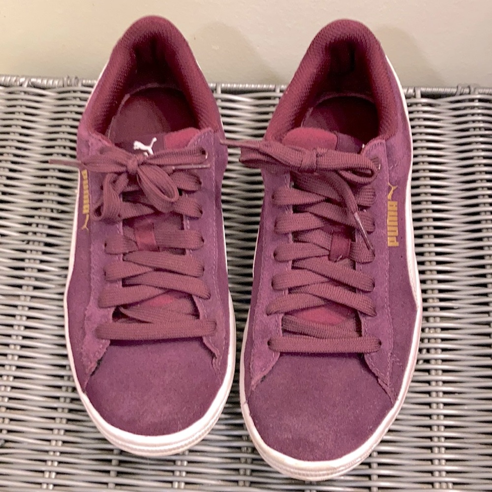 Purple Women’s Pumas